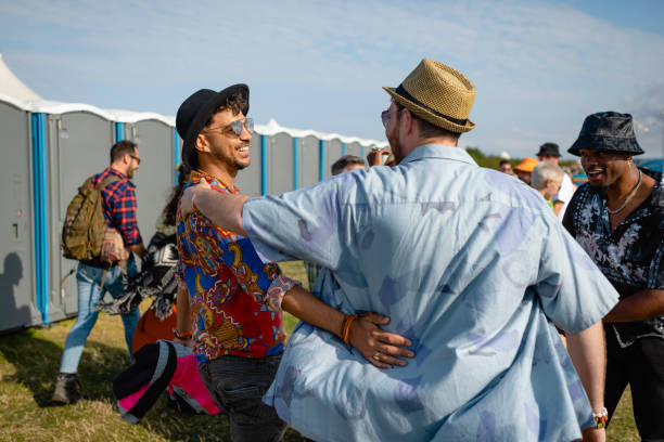 Best Construction site porta potty rental  in Hollister, MO